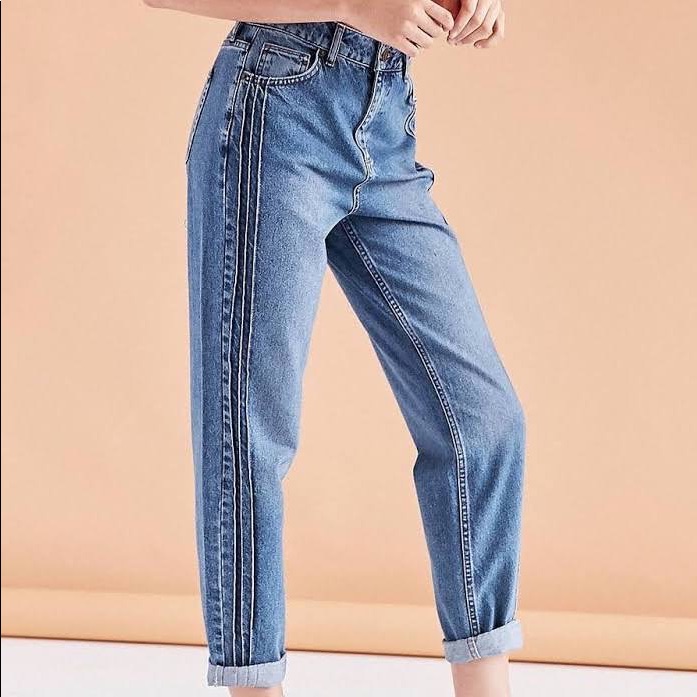 Urban Outfitters Bdg Pintuck Mom Jeans 26